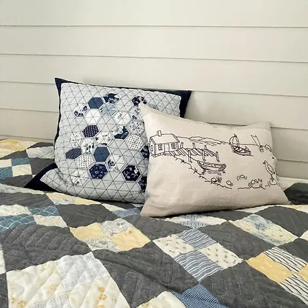 Cozy With Sea View And Two Terraces Hébergement de vacances *