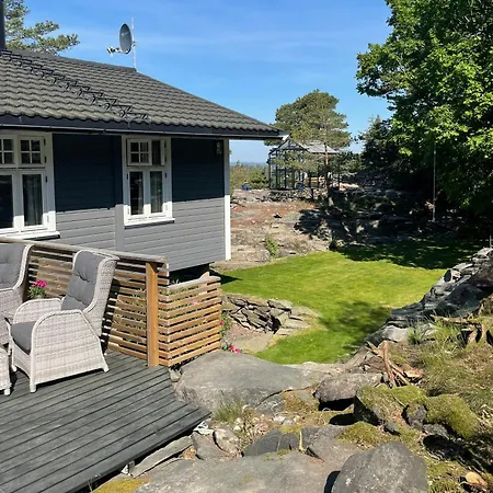 Cozy With Sea View And Two Terraces Hébergement de vacances Tjøme