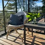 Cozy With Sea View And Two Terraces 別荘 Tjøme